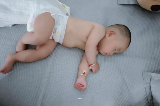 武威宝宝发烧可以喝牛奶吗